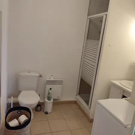 Apartment T2 Avec Balcon, Centre De De Medoc Castelnau-de-Medoc